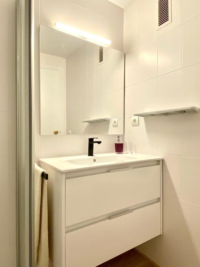 Apartamento Con 3 Habitaciones, Terraza Y Jardin Comunitario Con Piscina En סנט אנטוני דה קלנג'ה מראה חיצוני תמונה